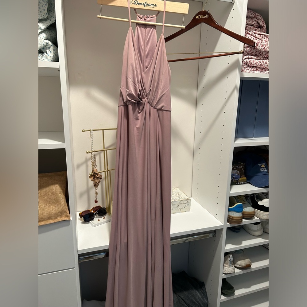 David Bridals dress from Lulus. Size 4. Worn once as a bridesmaid dress.
